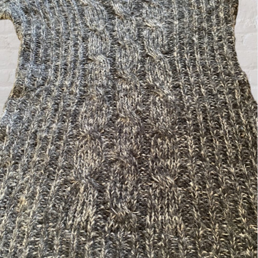 GERI C -- Mini Sweater Dress, Long Sweater, Gray Cable-Knit, Elbow Length Sleeve - Picture 8 of 14